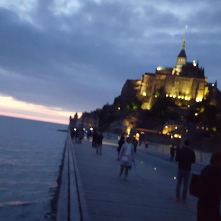 Homedelabaie Pontorson Bagian luar foto